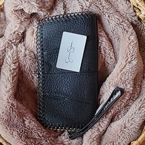 Jessica Simpson, Black, Clutch